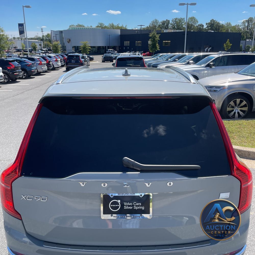 2024 Volvo XC90 T8 - Plus PHEV