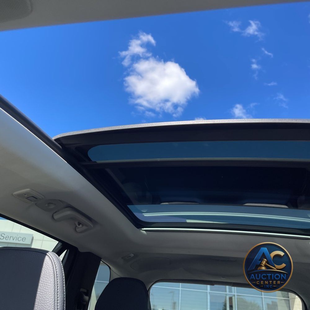 2024 Volvo XC90 T8 - Plus PHEV