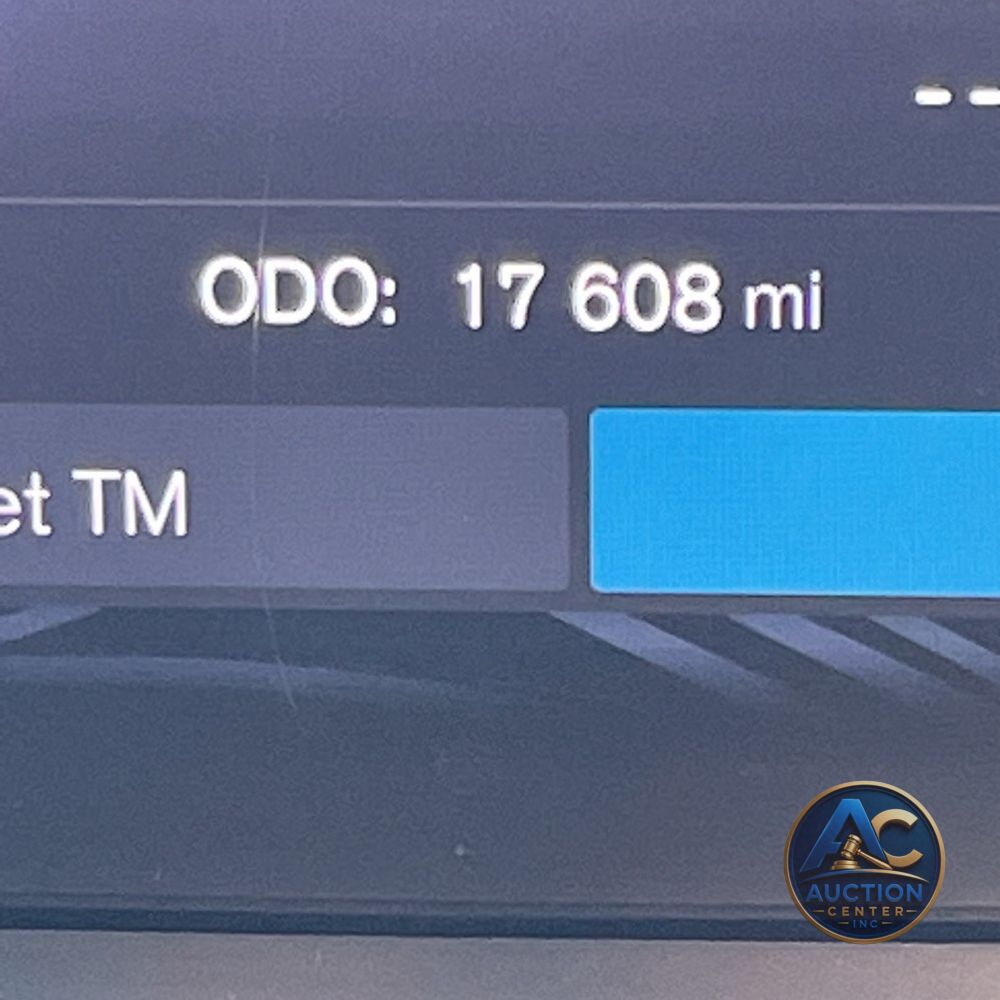 2024 Volvo XC90 T8 - Plus PHEV