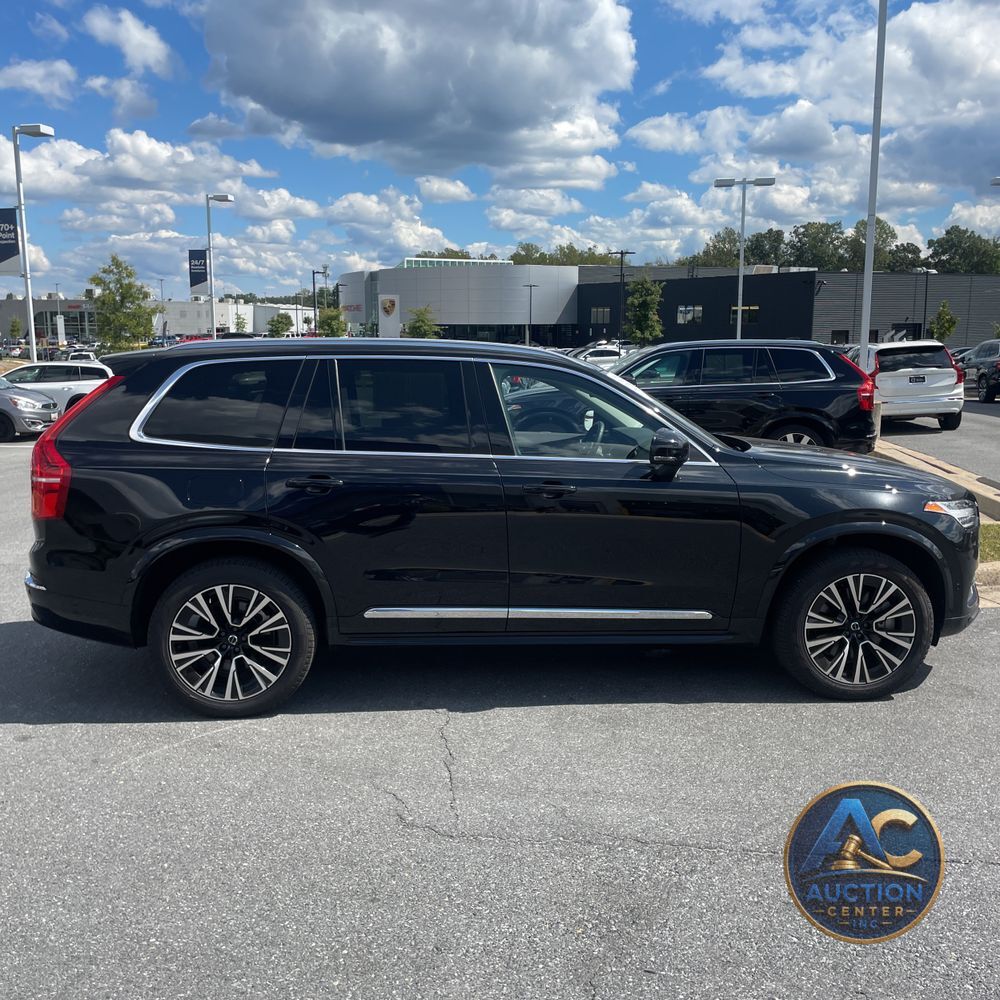 2024 Volvo XC90 T8 - Plus PHEV