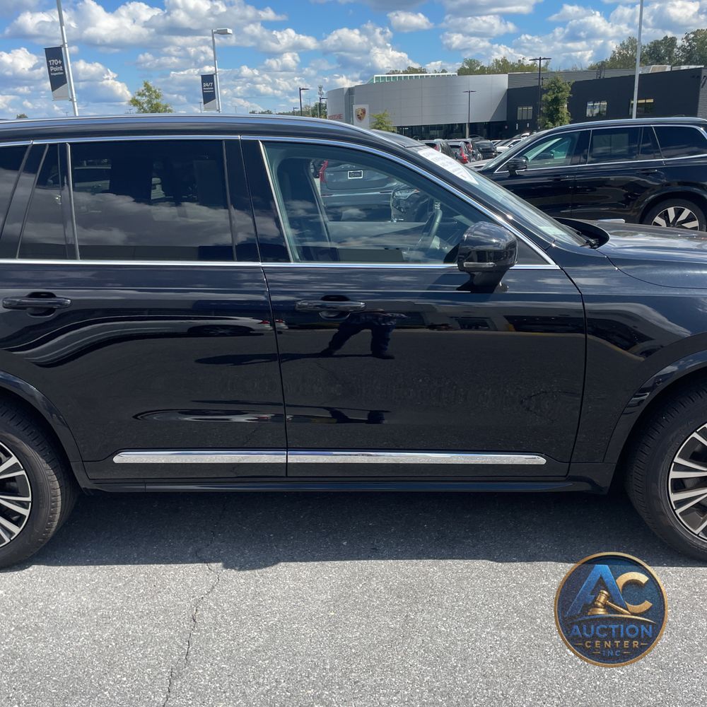 2024 Volvo XC90 T8 - Plus PHEV