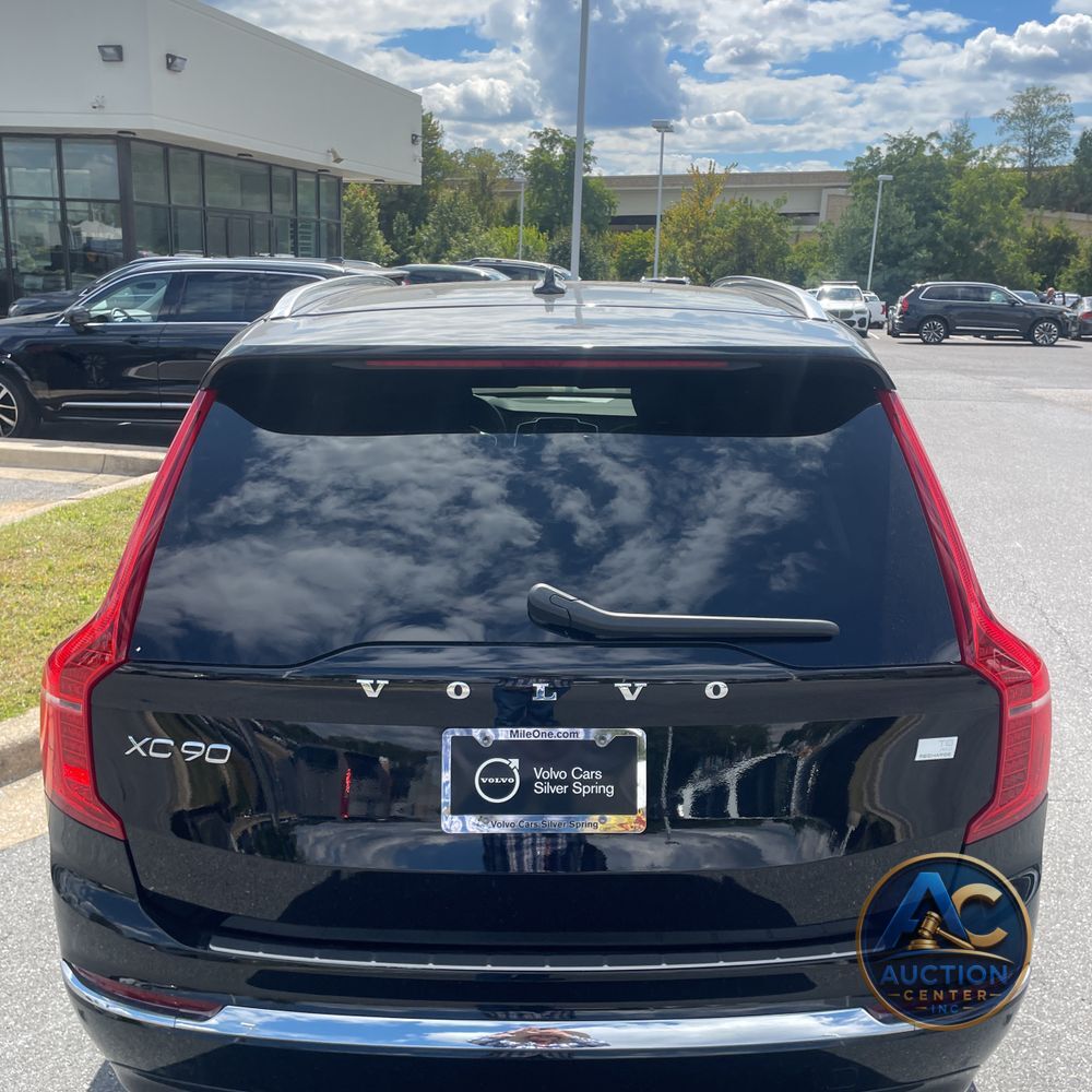 2024 Volvo XC90 T8 - Plus PHEV