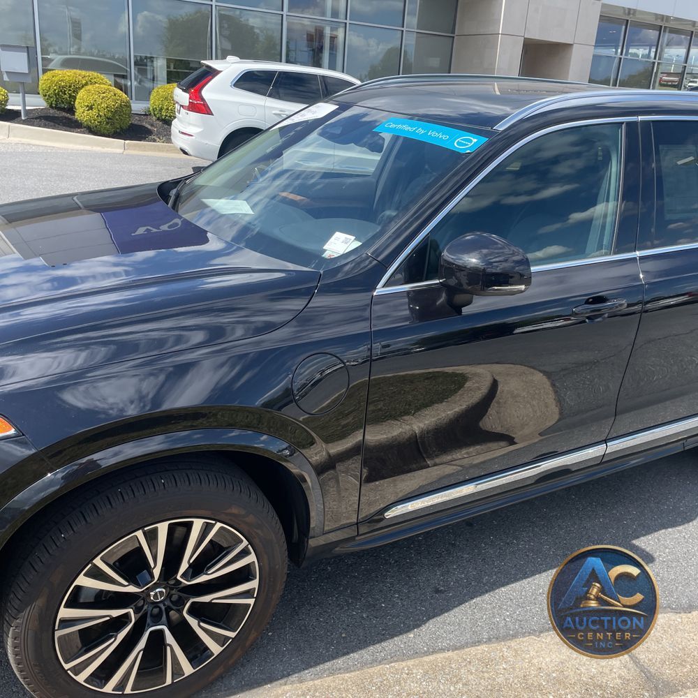 2024 Volvo XC90 T8 - Plus PHEV