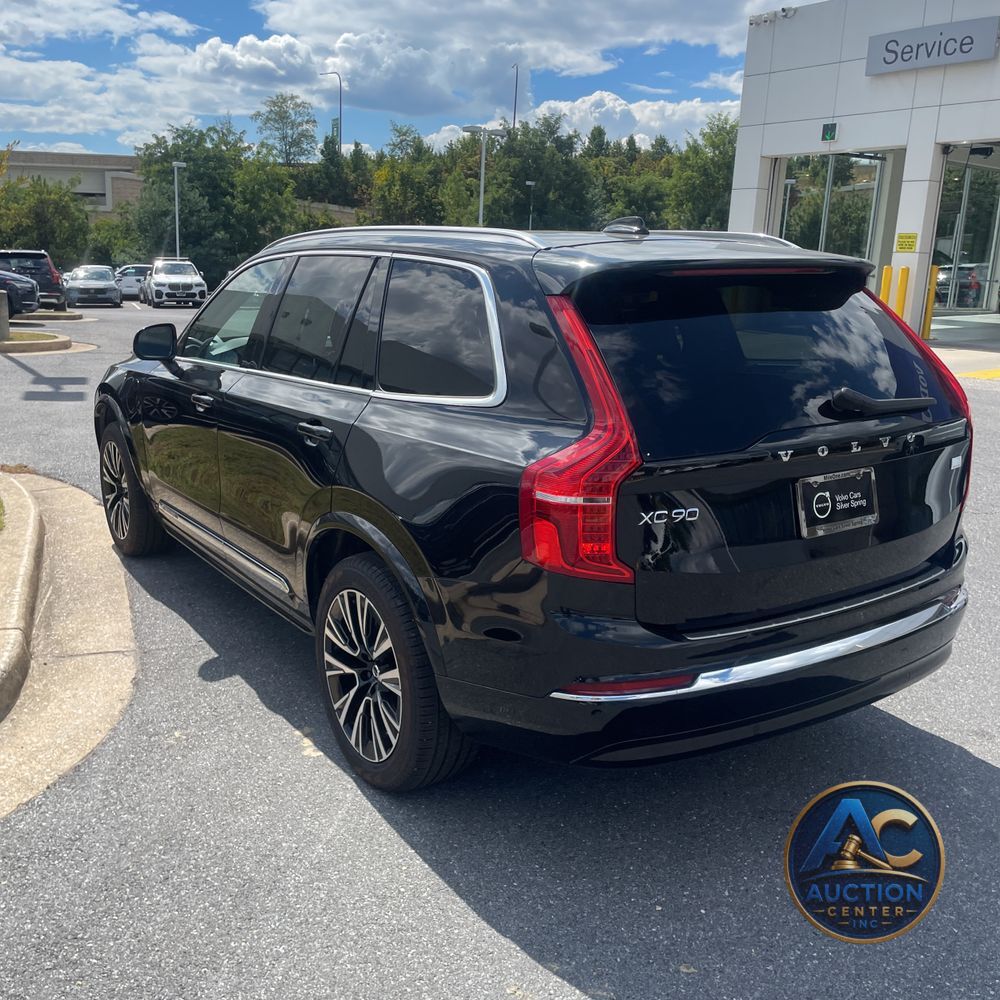 2024 Volvo XC90 T8 - Plus PHEV