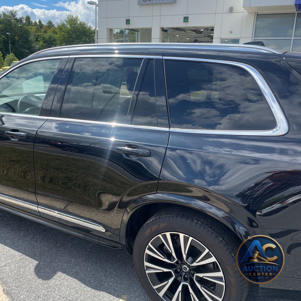 2024 Volvo XC90 T8 - Plus PHEV