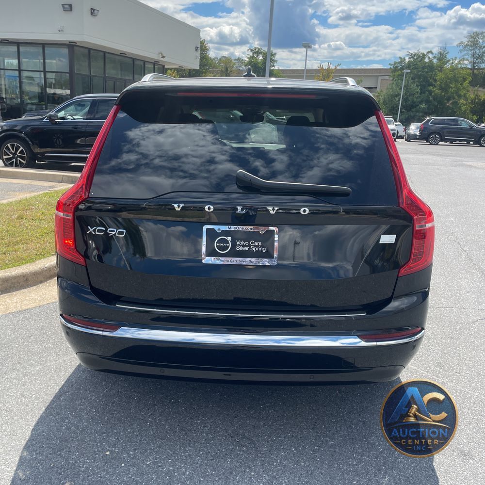 2024 Volvo XC90 T8 - Plus PHEV