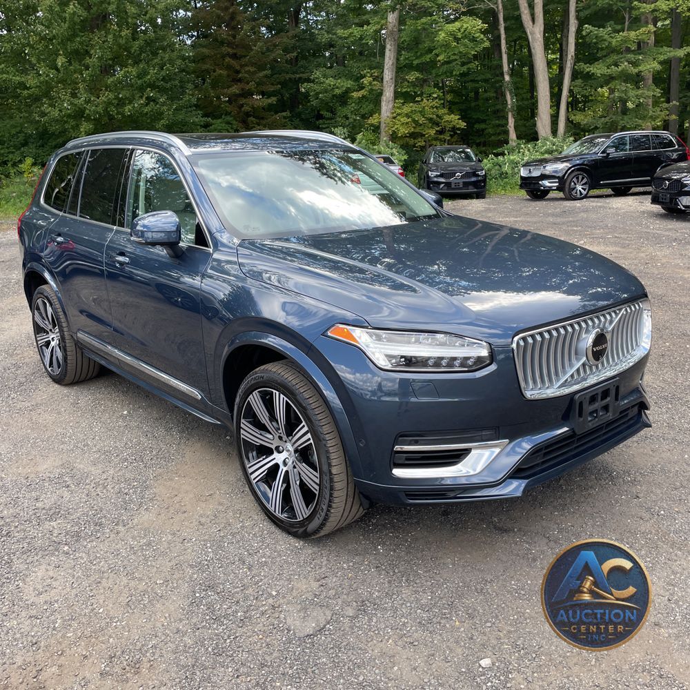 2024 Volvo XC90 T8 - Ultimate PHEV