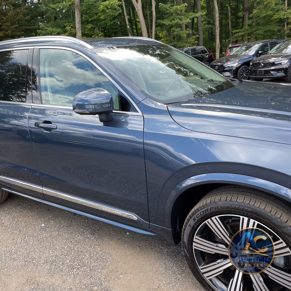 2024 Volvo XC90 T8 - Ultimate PHEV