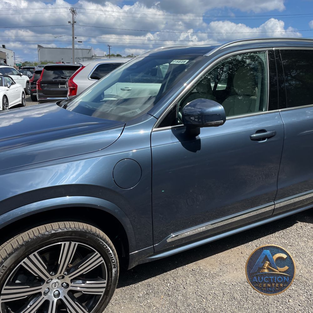 2024 Volvo XC90 T8 - Ultimate PHEV
