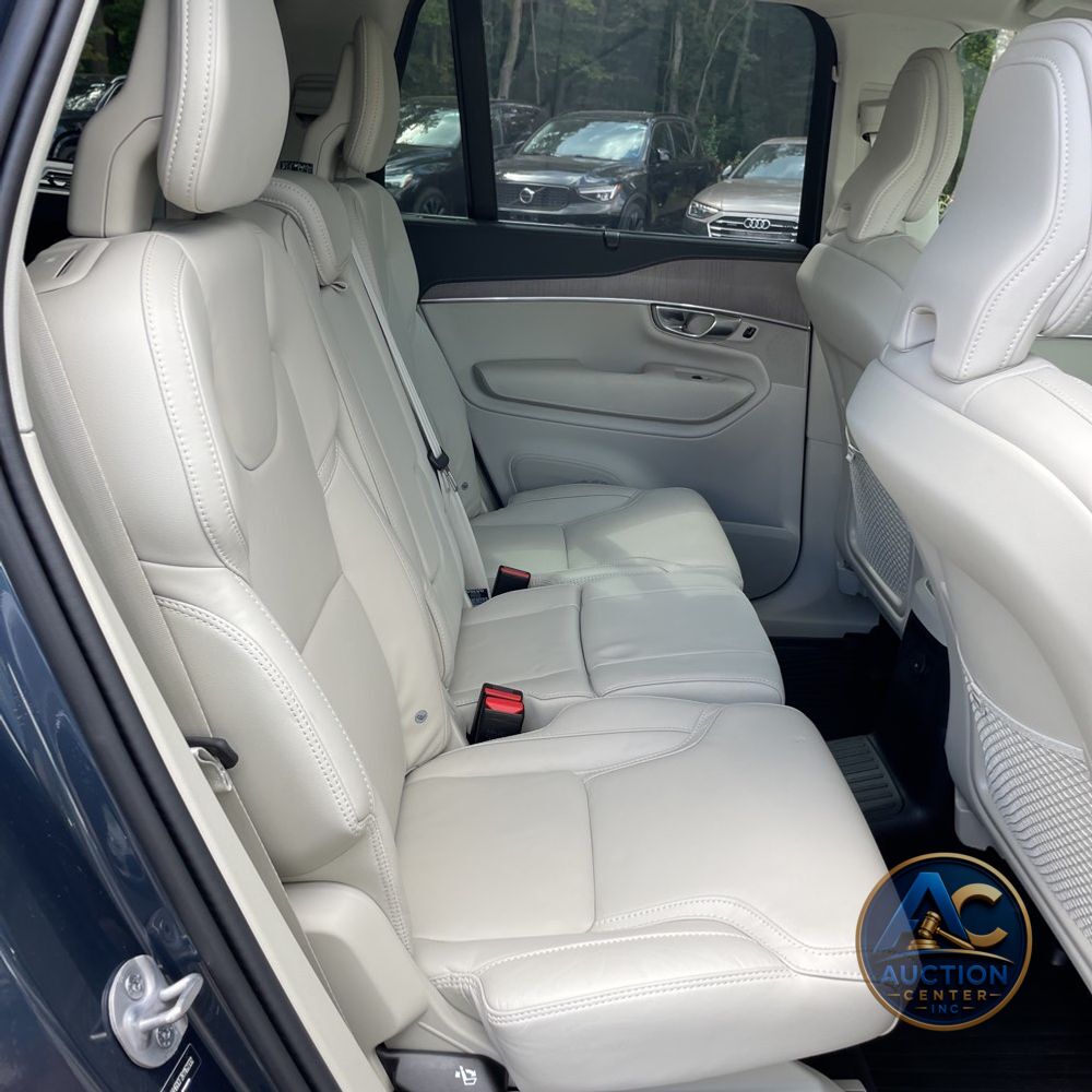 2024 Volvo XC90 T8 - Ultimate PHEV