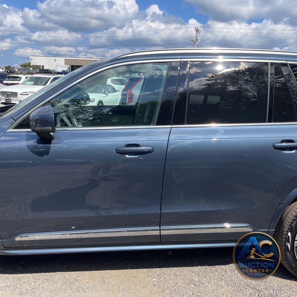 2024 Volvo XC90 T8 - Ultimate PHEV