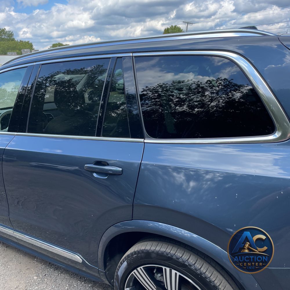 2024 Volvo XC90 T8 - Ultimate PHEV