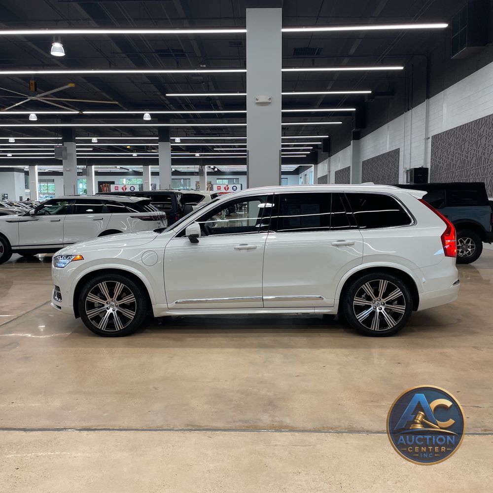 2024 Volvo XC90 T8 - Ultimate PHEV
