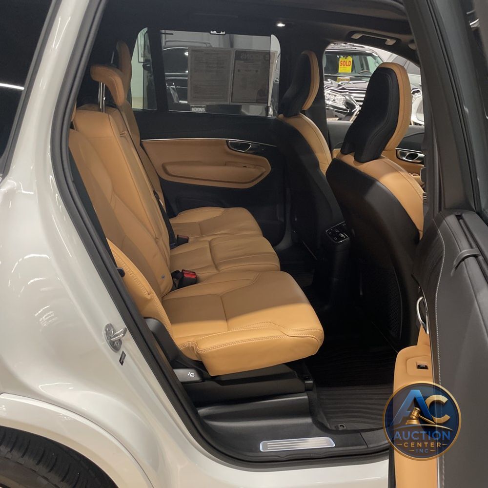 2024 Volvo XC90 T8 - Ultimate PHEV