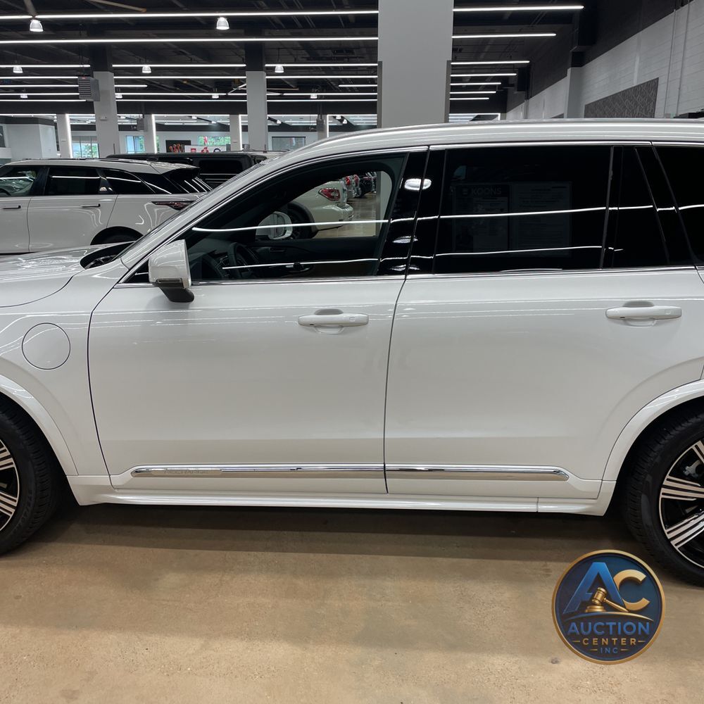 2024 Volvo XC90 T8 - Ultimate PHEV