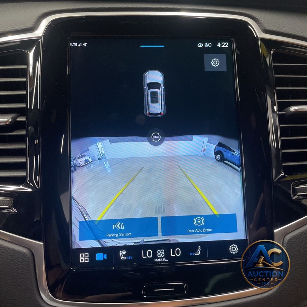 2024 Volvo XC90 T8 - Ultimate PHEV