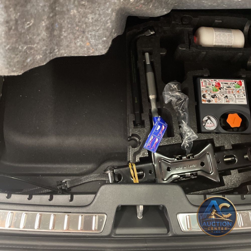 2024 Volvo XC90 T8 - Ultimate PHEV