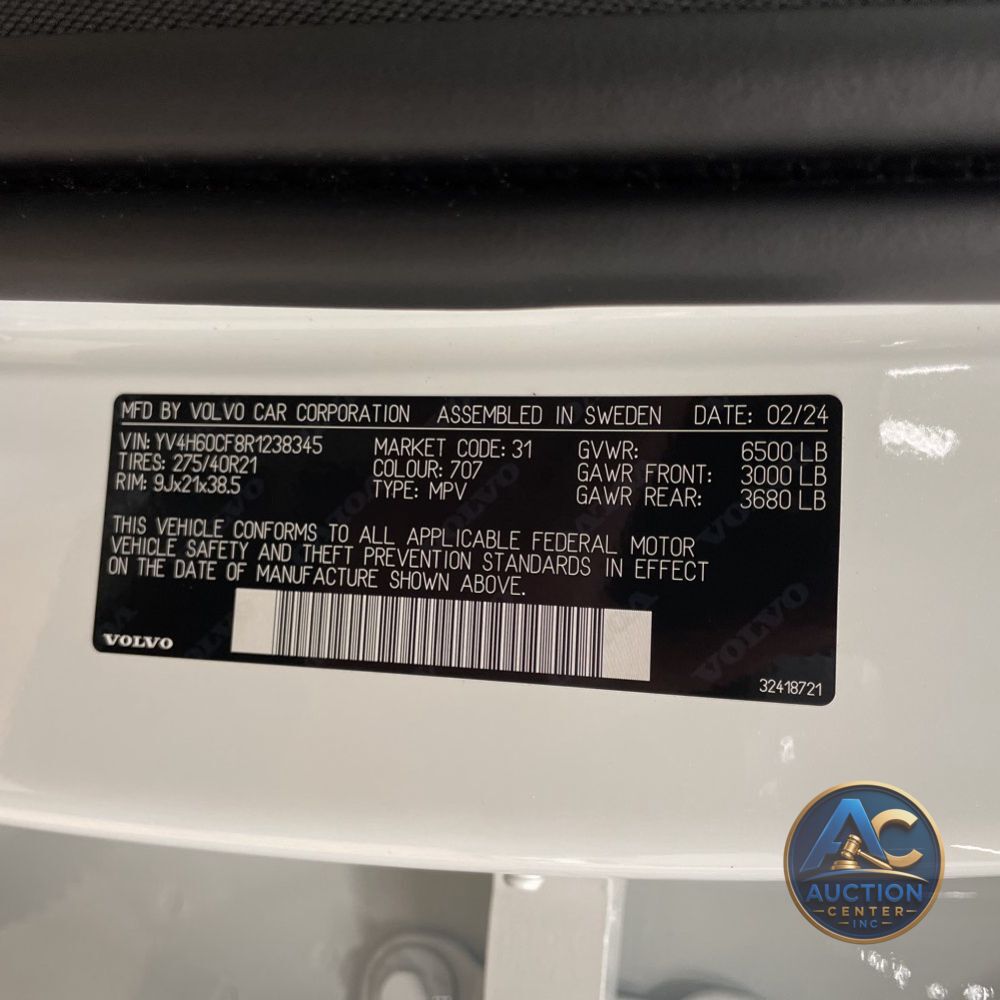 2024 Volvo XC90 T8 - Ultimate PHEV