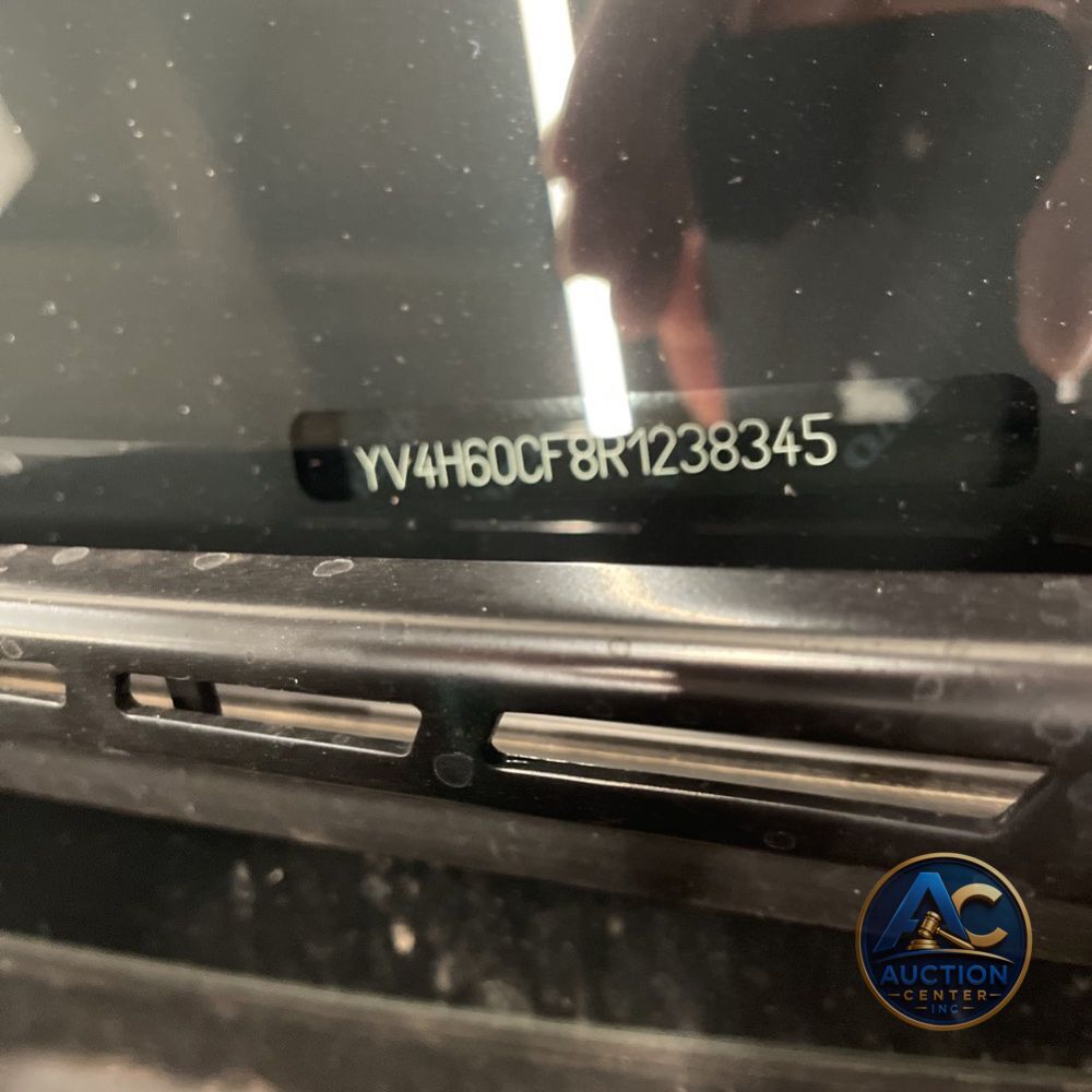 2024 Volvo XC90 T8 - Ultimate PHEV