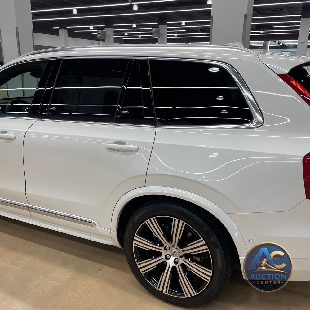 2024 Volvo XC90 T8 - Ultimate PHEV