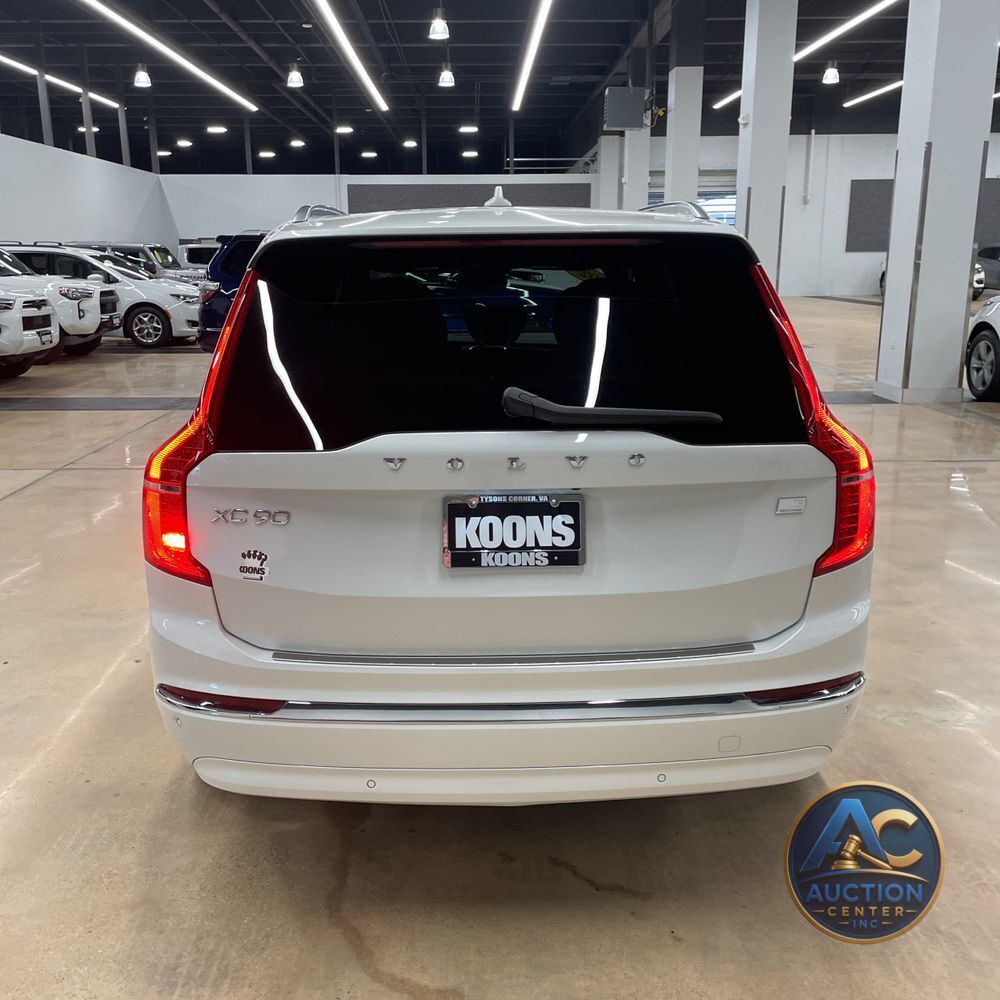 2024 Volvo XC90 T8 - Ultimate PHEV