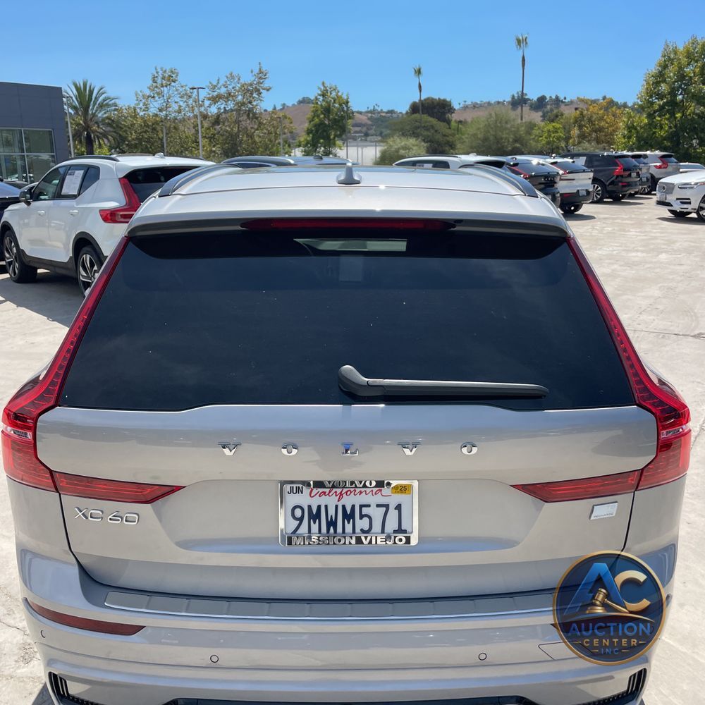 2024 Volvo XC60 T8 - Plus PHEV