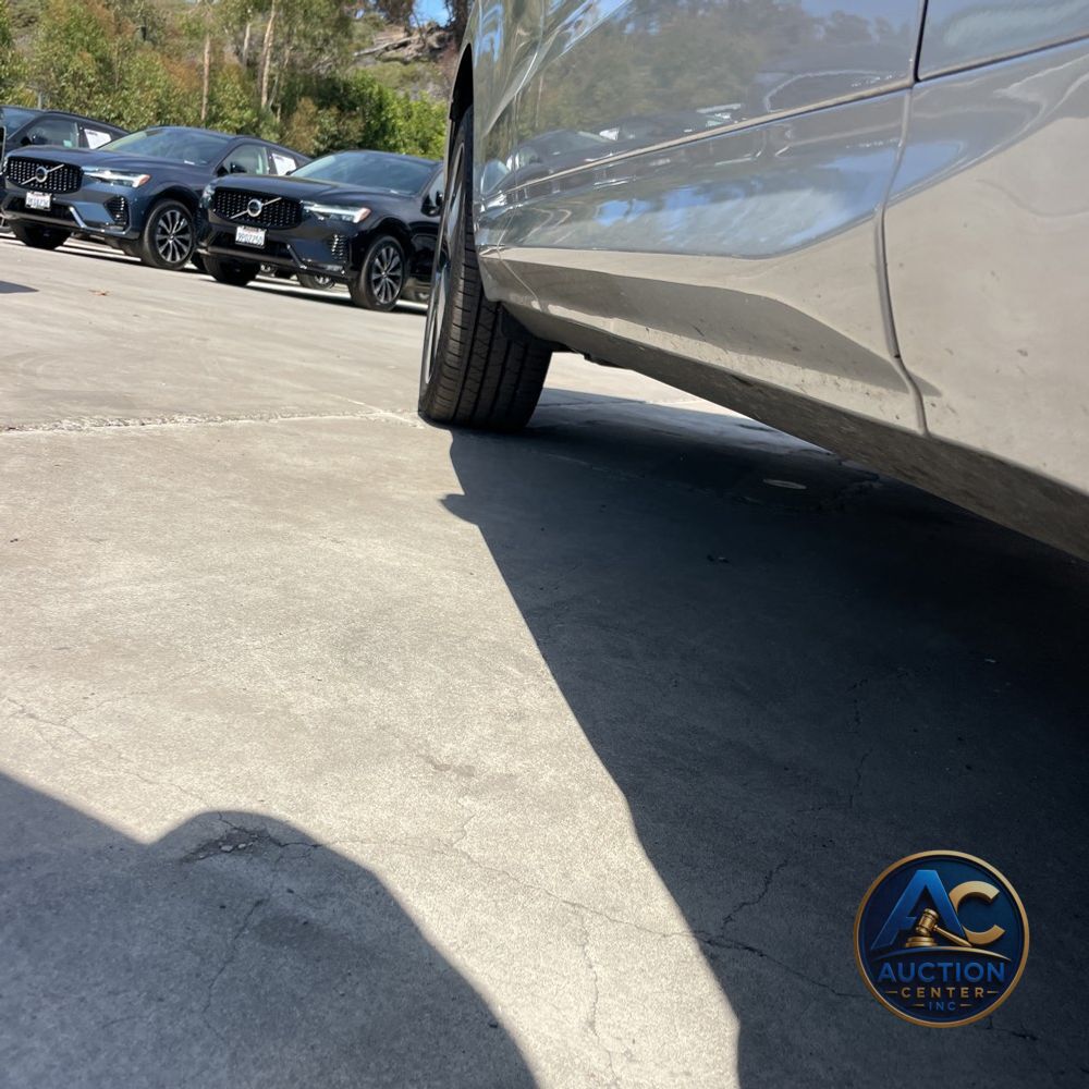 2024 Volvo XC60 T8 - Plus PHEV