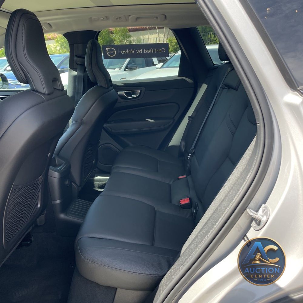 2024 Volvo XC60 T8 - Plus PHEV