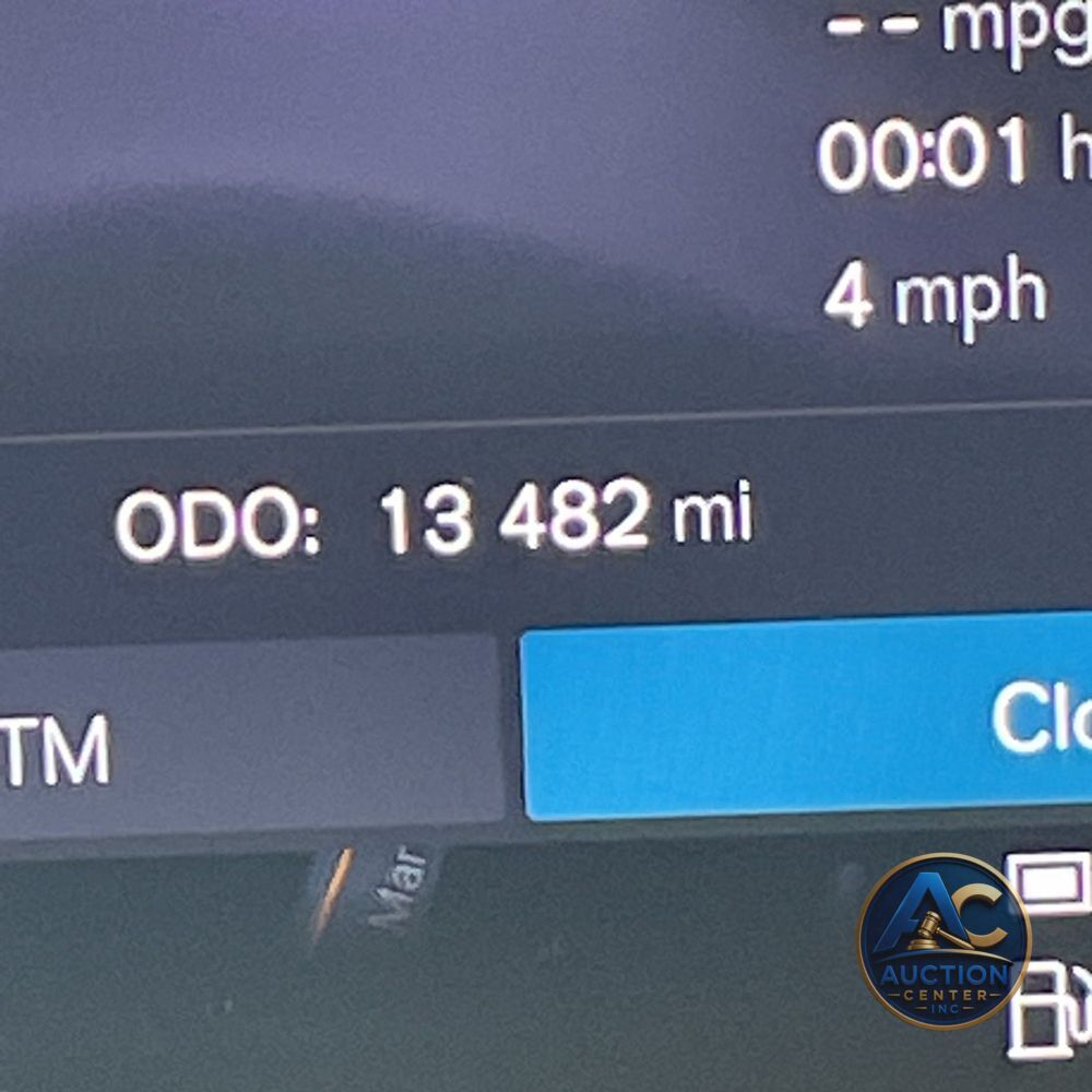 2024 Volvo XC60 T8 - Plus PHEV