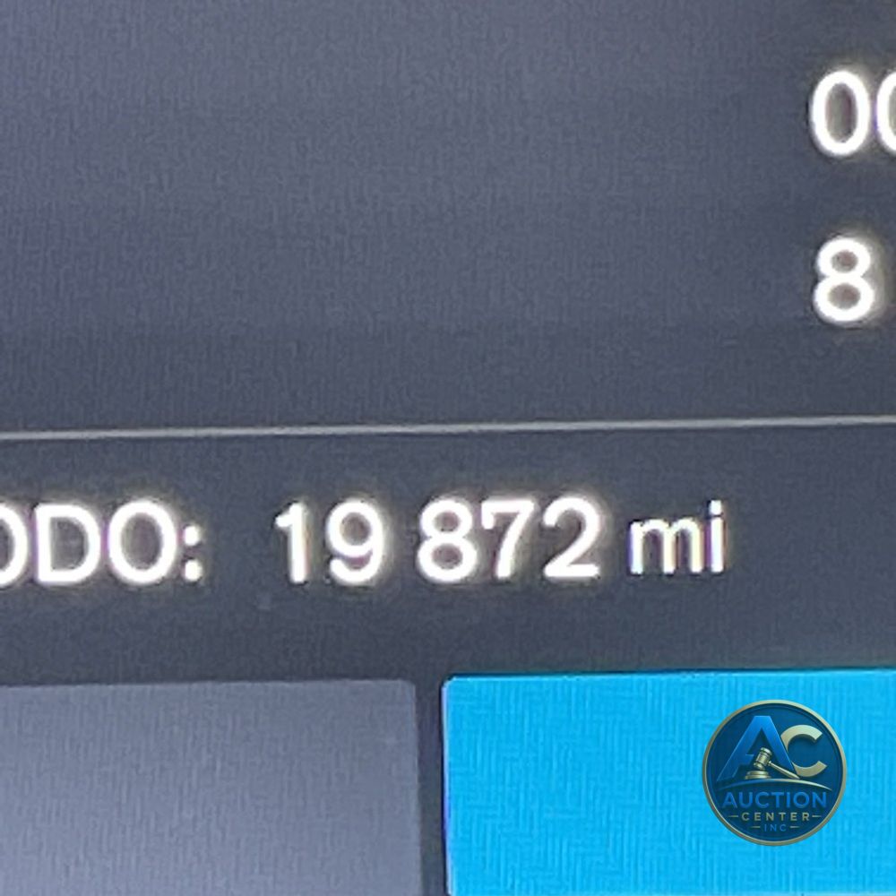 2024 Volvo XC60 T8 - Ultimate PHEV