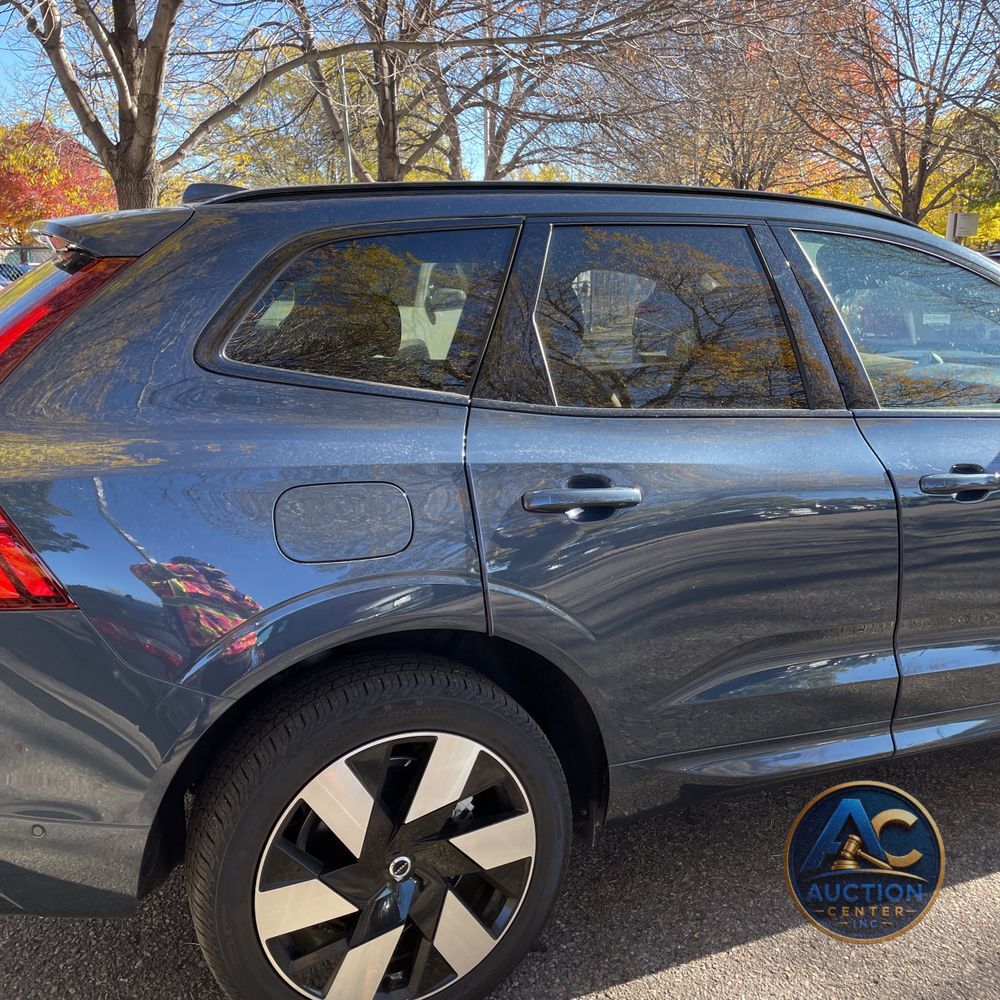 2024 Volvo XC60 T8 - Ultimate PHEV