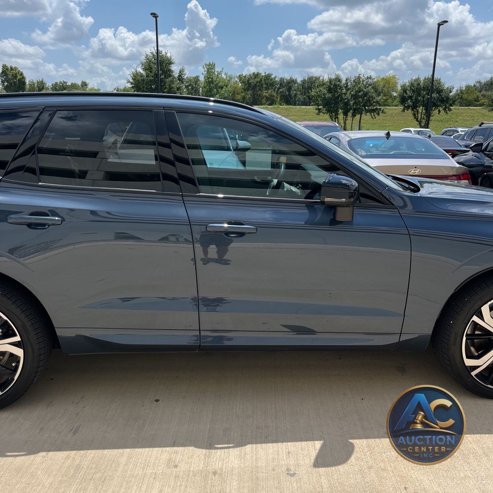 2024 Volvo XC60 T8 - Ultimate PHEV