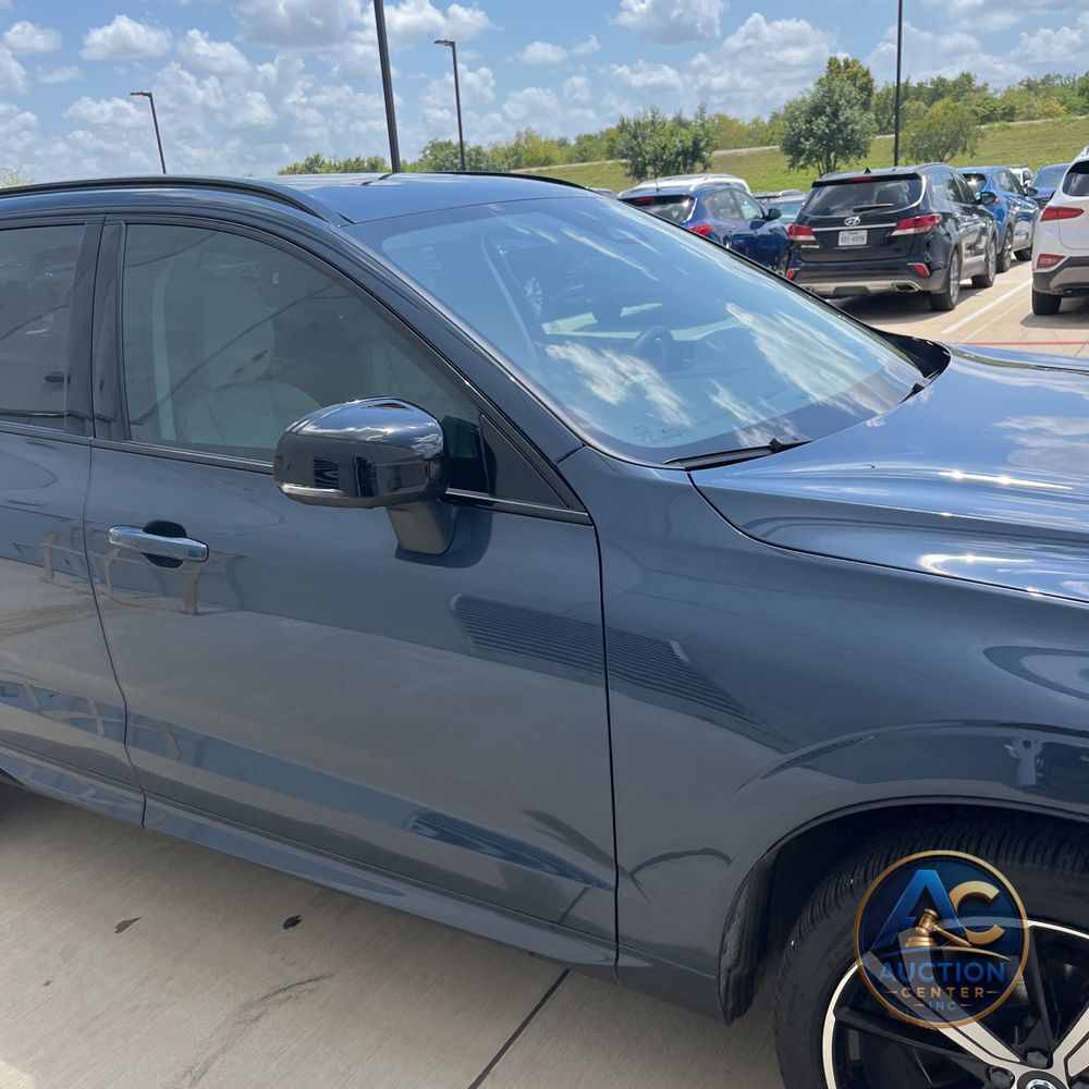 2024 Volvo XC60 T8 - Ultimate PHEV