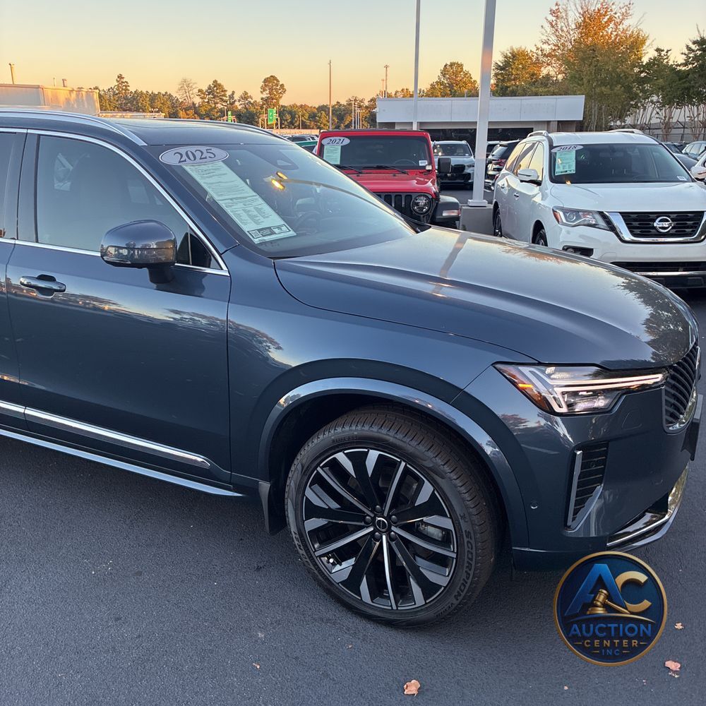 2025 Volvo XC90 T8 - Ultra PHEV