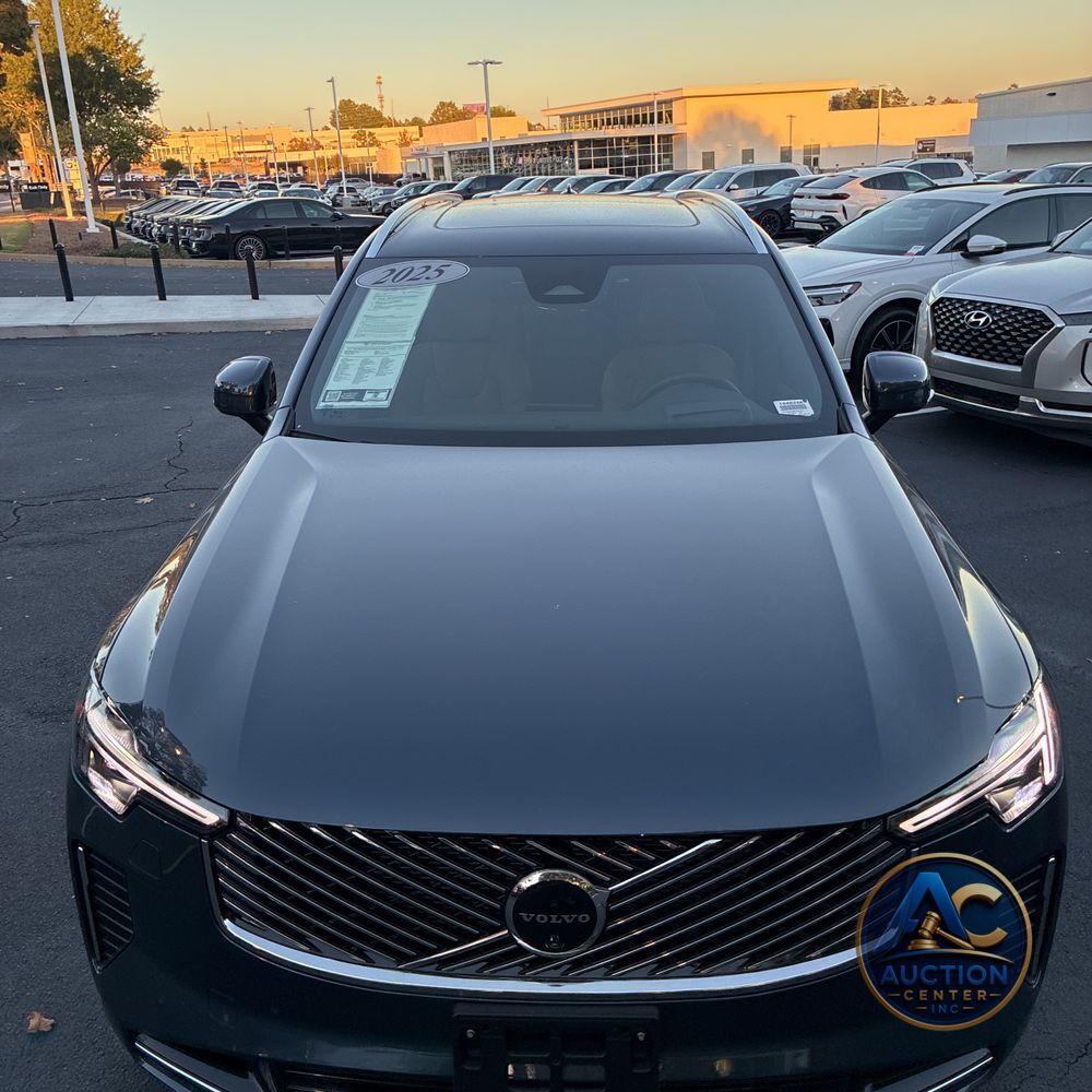 2025 Volvo XC90 T8 - Ultra PHEV