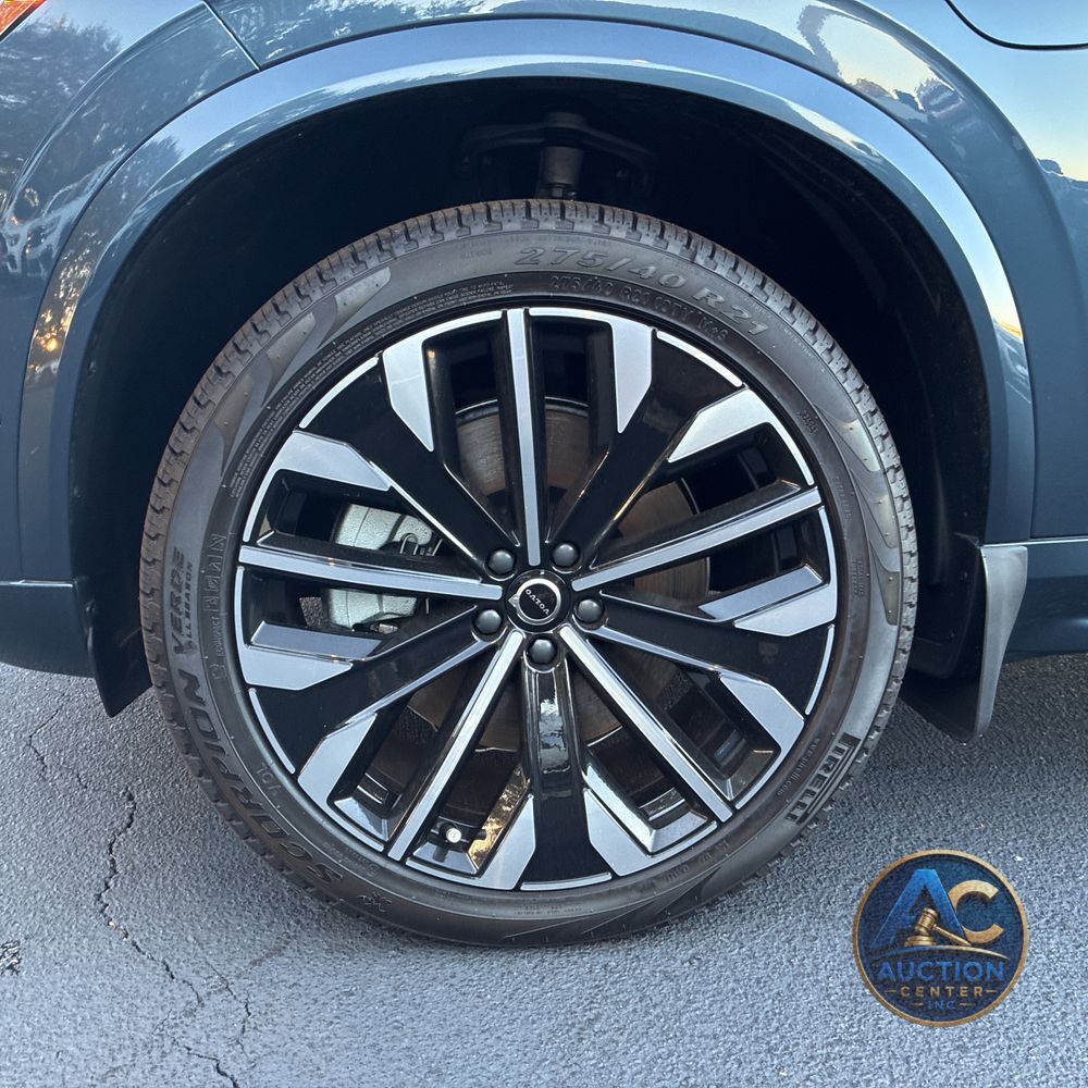 2025 Volvo XC90 T8 - Ultra PHEV