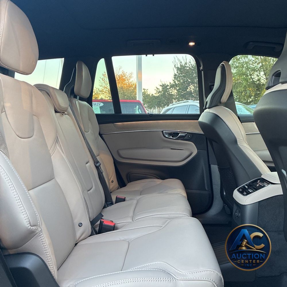 2025 Volvo XC90 T8 - Ultra PHEV