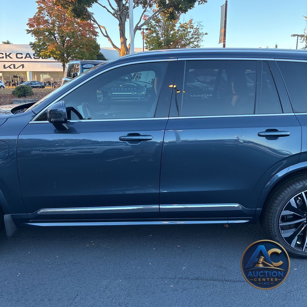 2025 Volvo XC90 T8 - Ultra PHEV