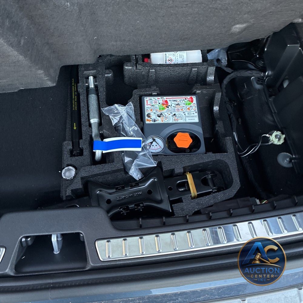 2025 Volvo XC90 T8 - Ultra PHEV