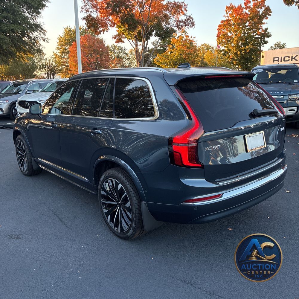 2025 Volvo XC90 T8 - Ultra PHEV