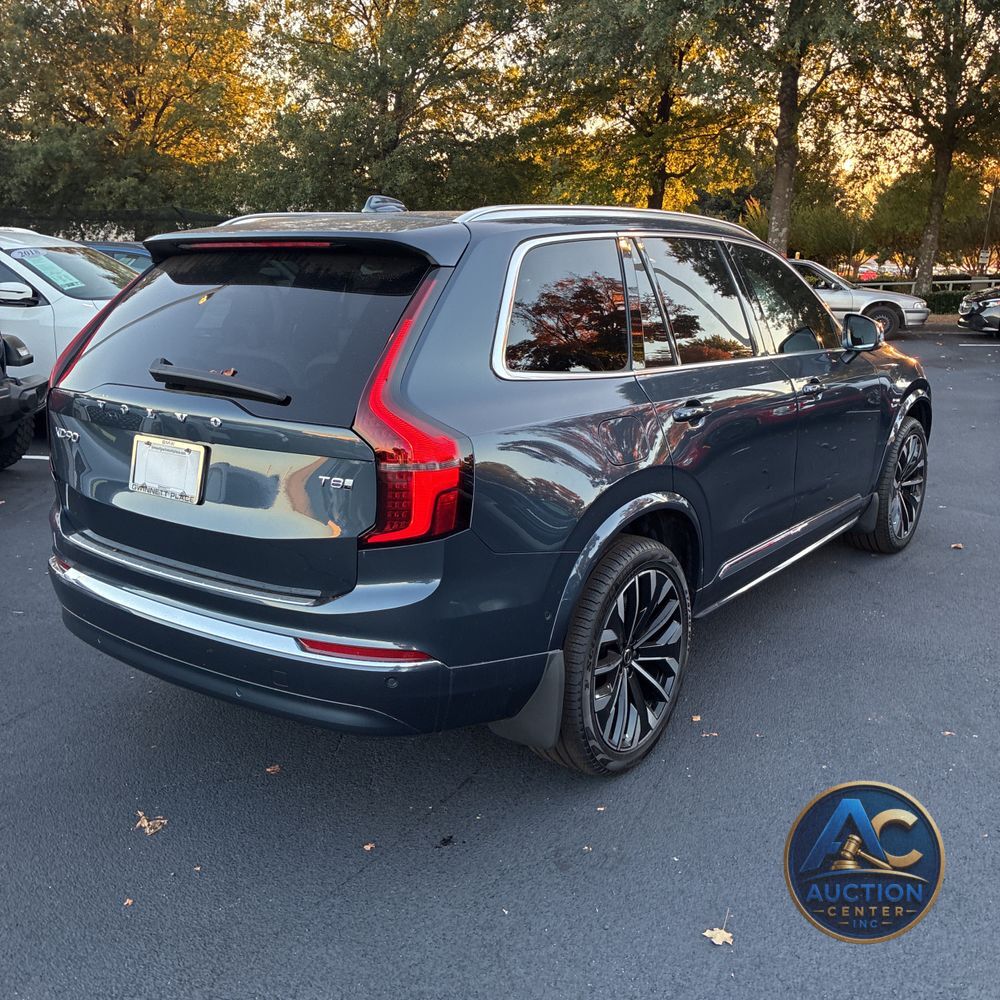 2025 Volvo XC90 T8 - Ultra PHEV