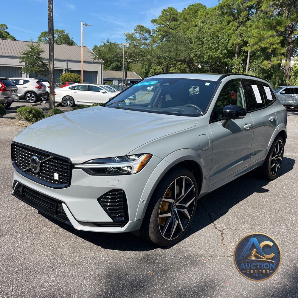 2025 Volvo XC60 T8 - Polestar PHEV