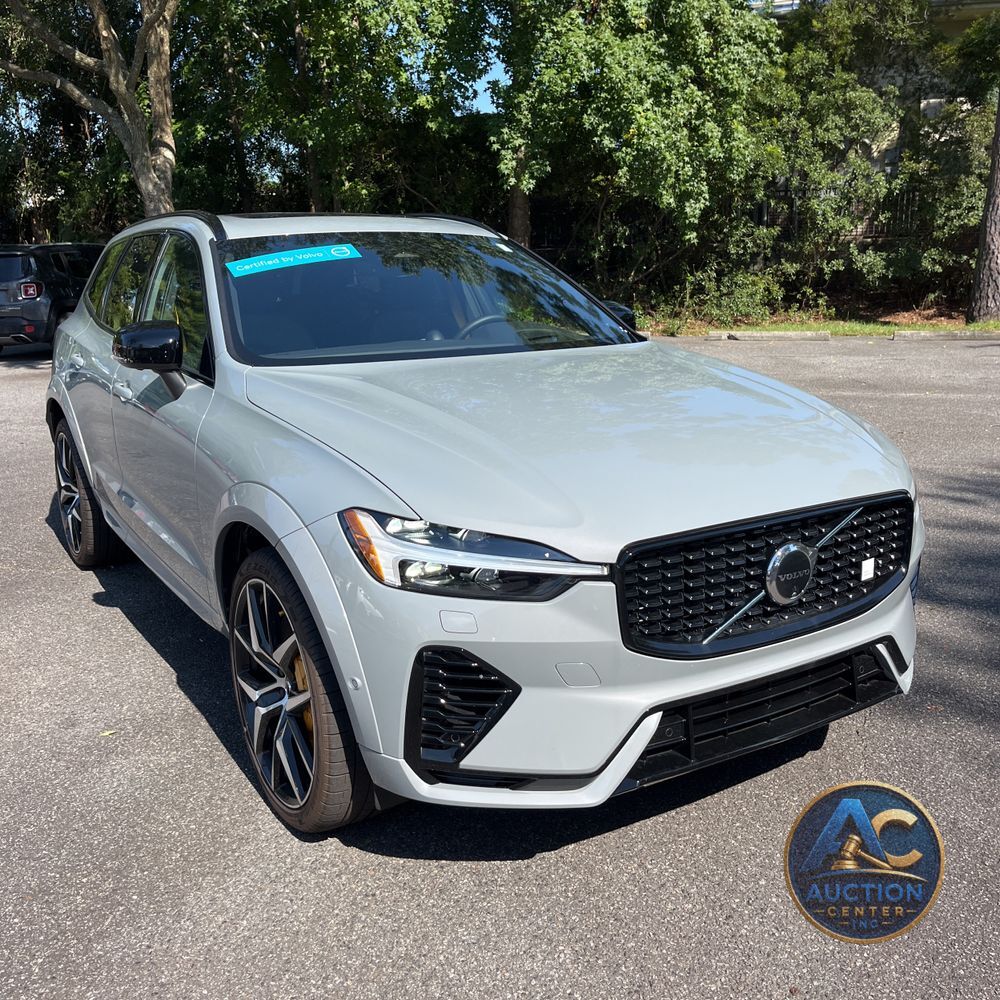 2025 Volvo XC60 T8 - Polestar PHEV