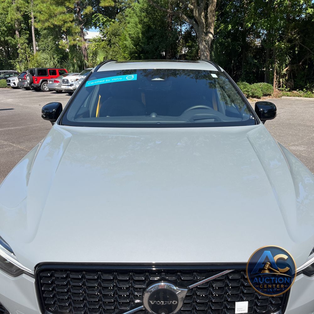 2025 Volvo XC60 T8 - Polestar PHEV