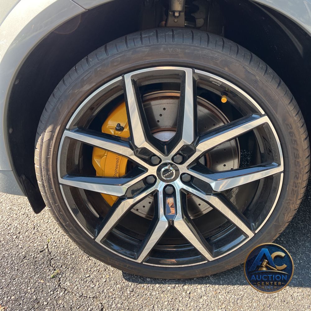 2025 Volvo XC60 T8 - Polestar PHEV