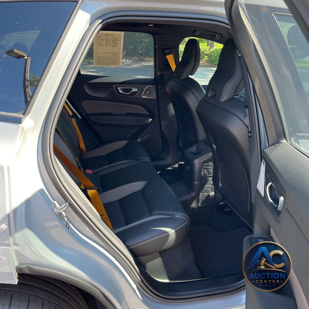 2025 Volvo XC60 T8 - Polestar PHEV