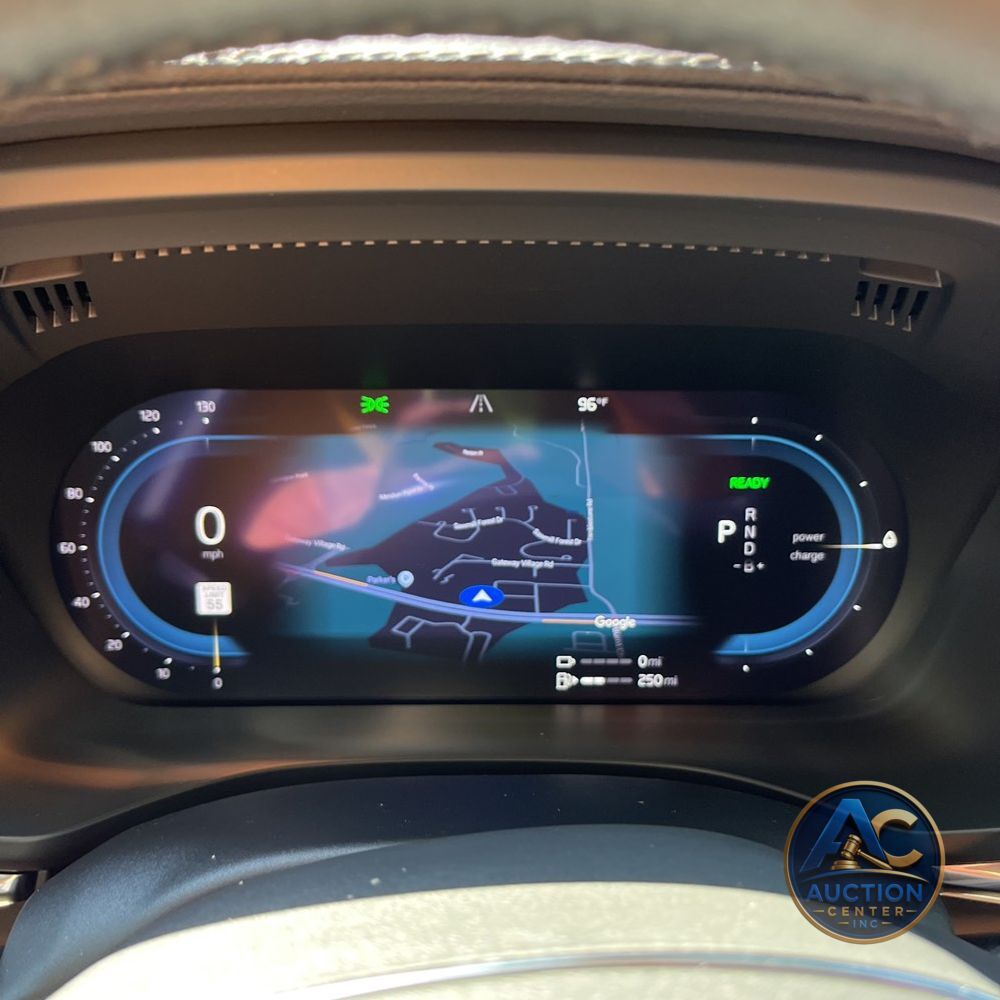 2025 Volvo XC60 T8 - Polestar PHEV