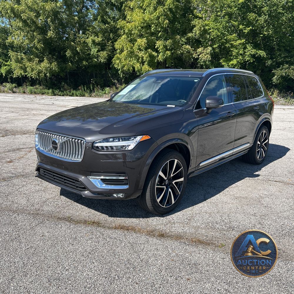2024 Volvo XC90 B5 - Plus