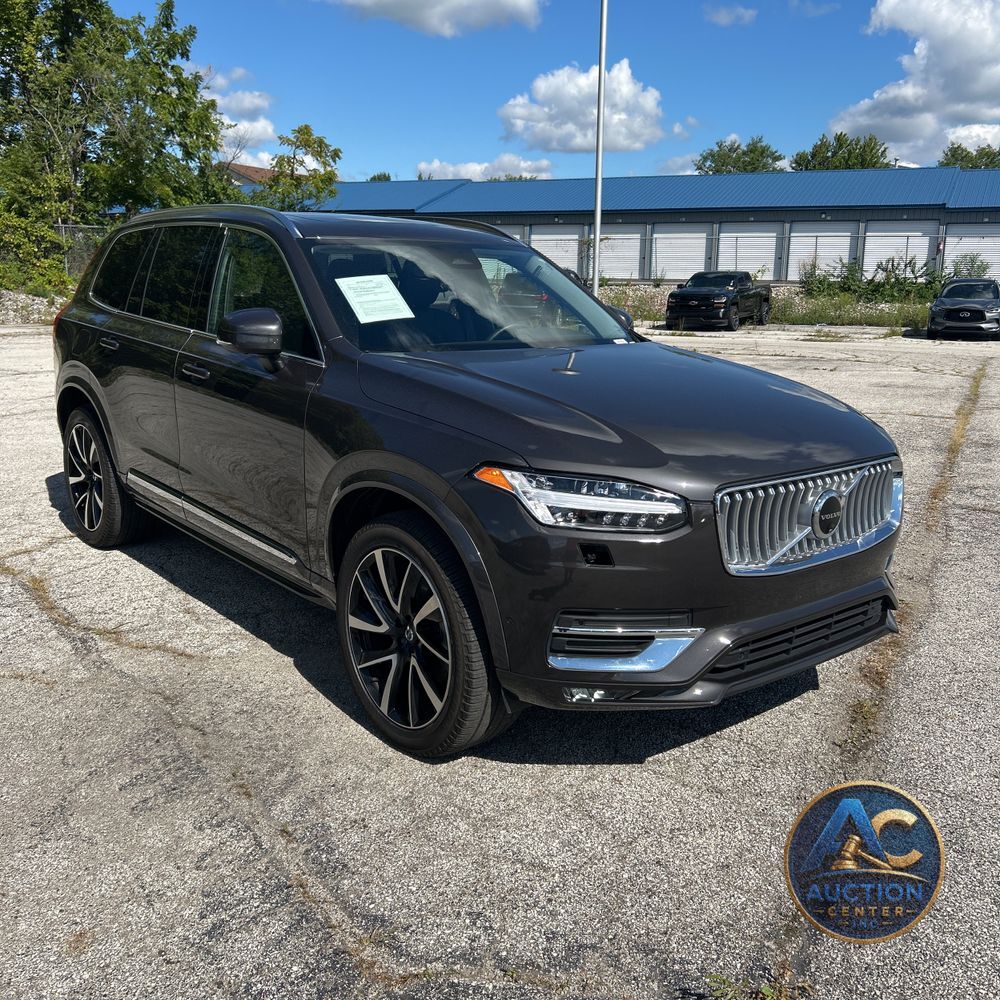 2024 Volvo XC90 B5 - Plus