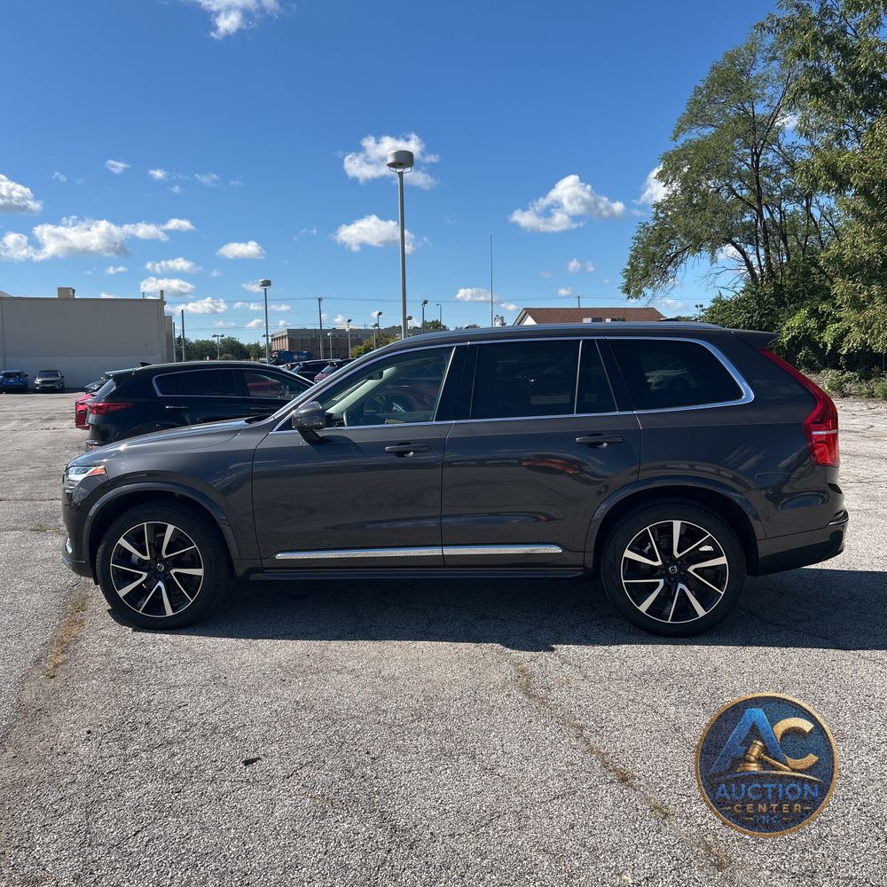 2024 Volvo XC90 B5 - Plus